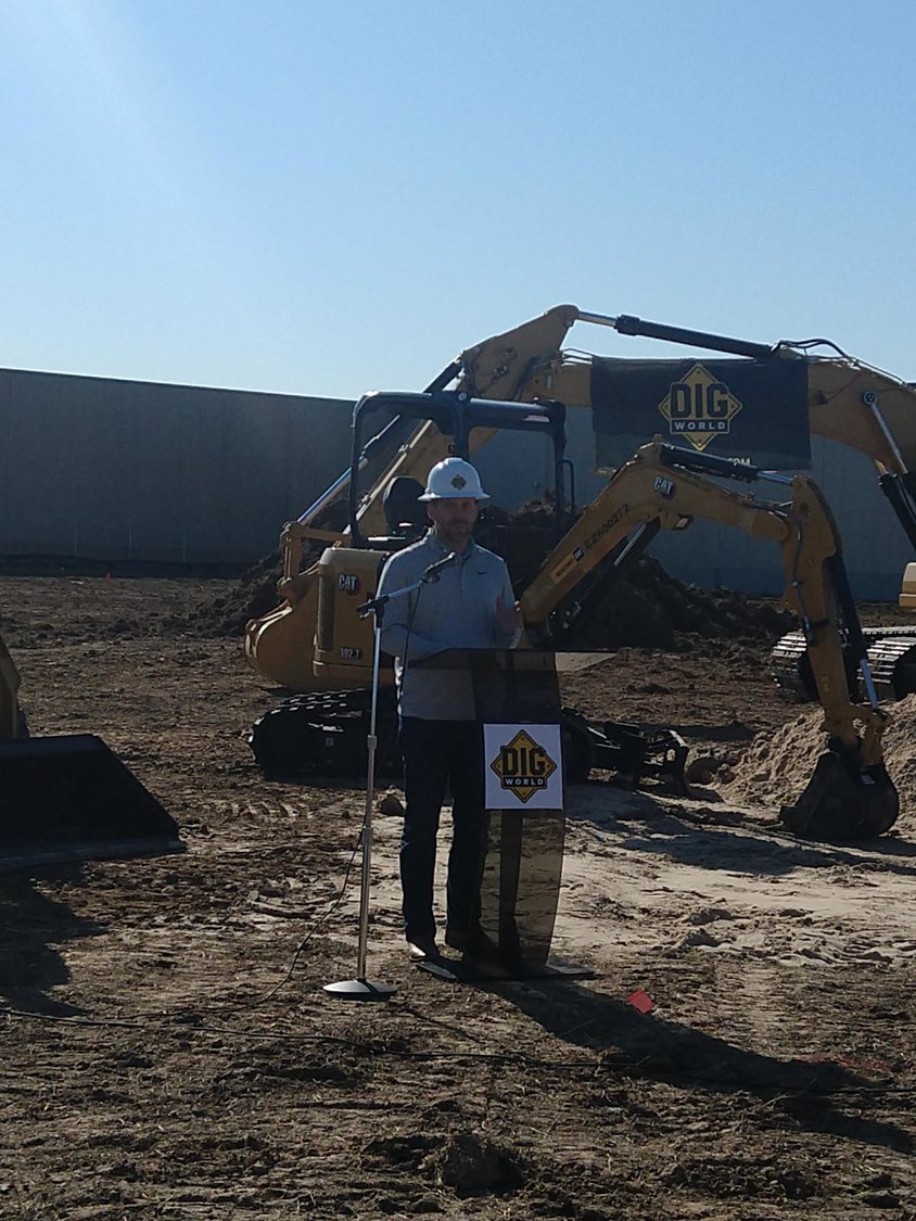 Jacob Robinson, one of the founders of Dig World, speaks at the Nov. 19 groundbreaking.