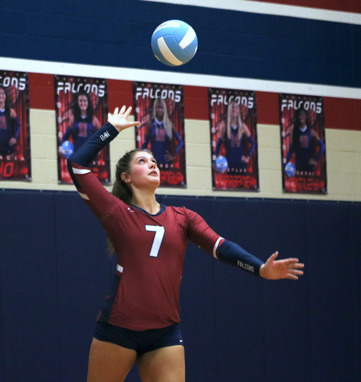 Tomkins’ Erica Dellesky serves during Tuesday’s match between Tompkins and Katy at the Tompkins gym.